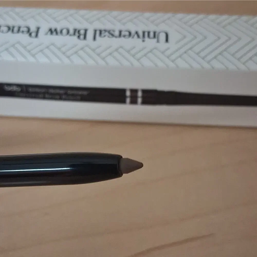 bdb Billion Dollar Brows Universal Taupe Brow Pencil, Buildable Natural 0.0007oz